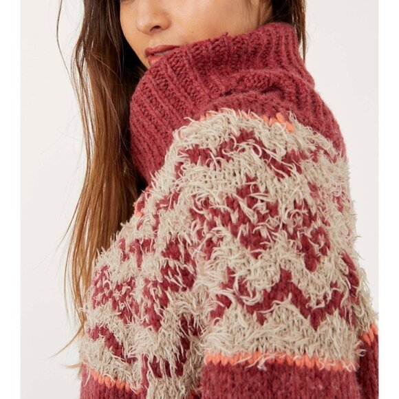 Free People Check Me Out Pullover / Holly Berry Combo Sweater Top - Picture 4 of 6